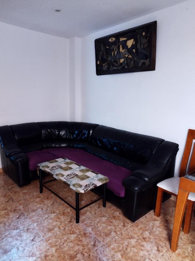 Habitacion Tranquila Y Familiar Madri Exterior foto